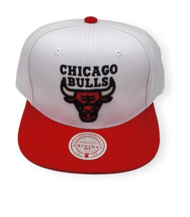 Mitchell & Ness Chicago Bulls Fresh Crown White/Red Adjustable Snapback Hat Cap