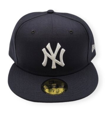 New Era New York Yankees 59Fifty Basic Navy/White Logo Fitted Hat Cap Size 7 5/8