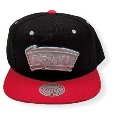 Mitchell & Ness San Antonio Spurs White Popz Hardwood Classics Adjustable Snapback Hat Cap