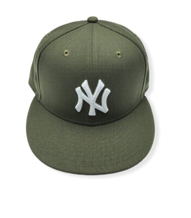New Era New York Yankees 59Fifty Basic Olive/White Logo Fitted Hat Cap Size 7 1/8