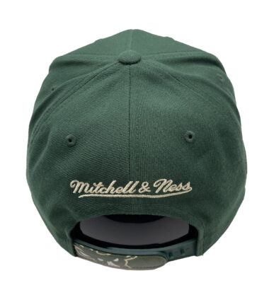 MN-Bucks-Pop-Back-194582897216-04-scaled-1.jpg