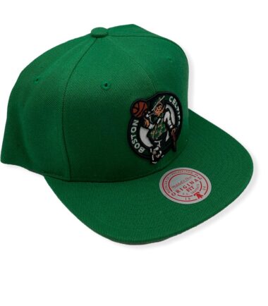 MN-Celtics-Core-Basic-Kelly-Green-195563193402-03.jpg