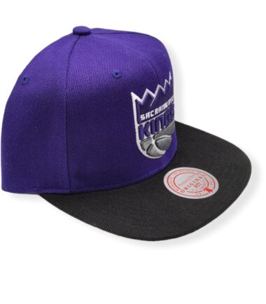 MN-Kings-Core-Basic-Purple-Black-195563193815-03.jpg