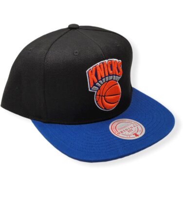 MN-Knicks-Core-Basic-Black-Blue-195563888209-03.jpg