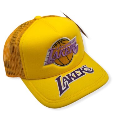 MN-Lakers-Puff-the-Magic-Trucker-196294309377-03.jpg