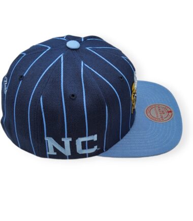 MN-Tar-Heel-Team-Pin-195563765074-05.jpg