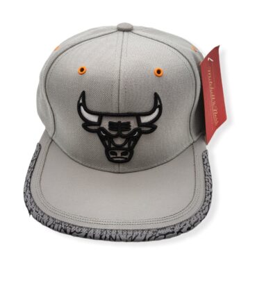 Mitchell & Ness Chicago Bulls Day 3 Grey Adjustable Snapback Hat Cap