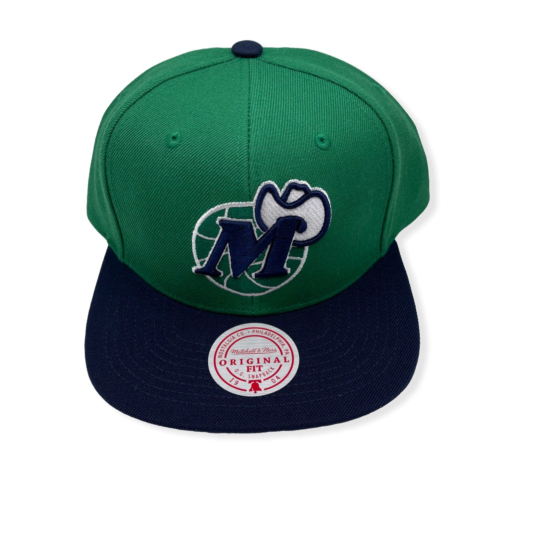 1663289099_MN-Mavericks-Team-2Tone2.0-195563838761-01.jpg