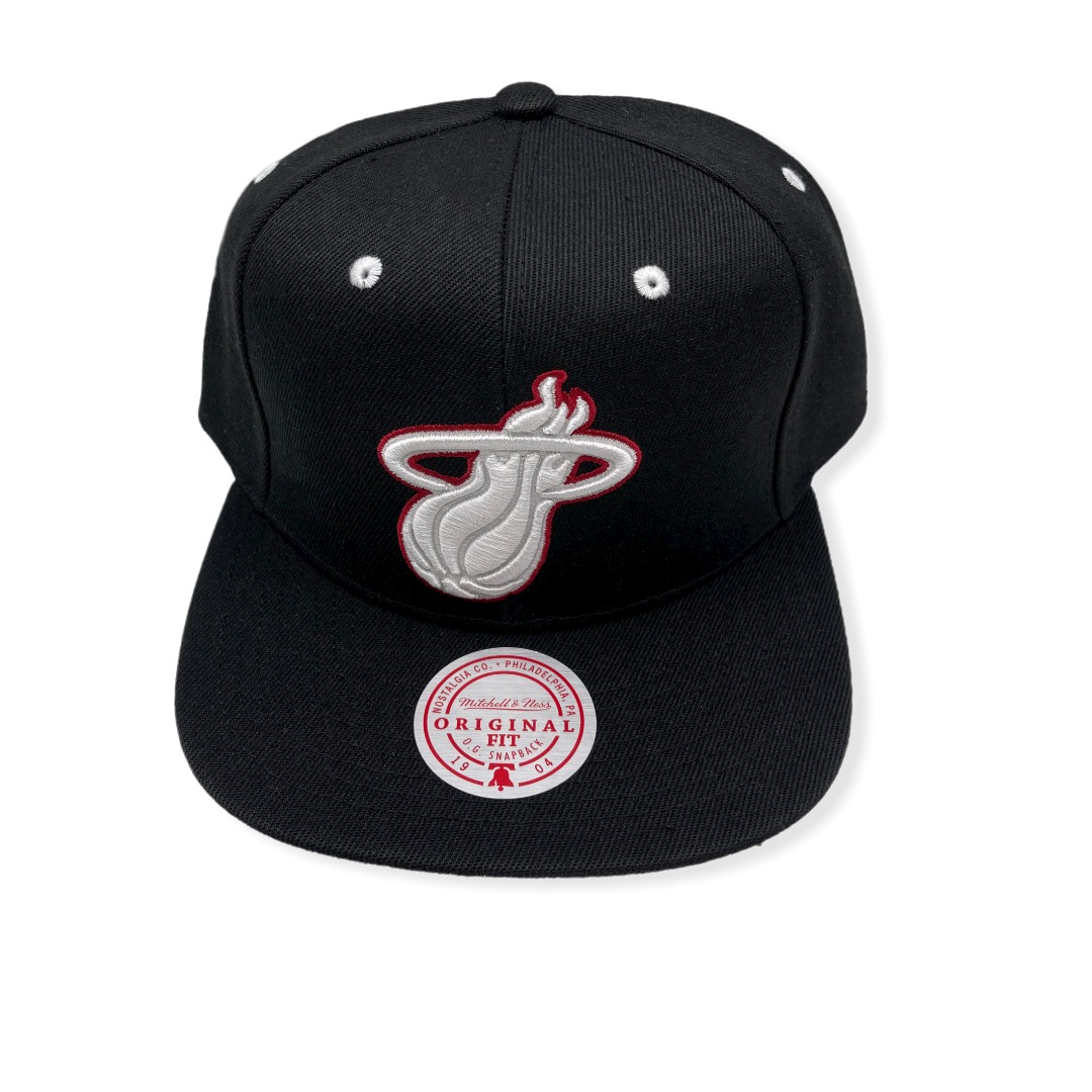1663969624_MN-Heat-White20Popz-195563292273-01.jpg