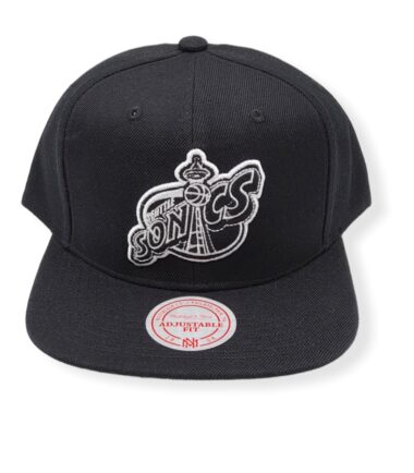 Mitchell & Ness Seattle Supersonics Wool Black/White Hardwood Classics Adjustable Snapback Hat Cap