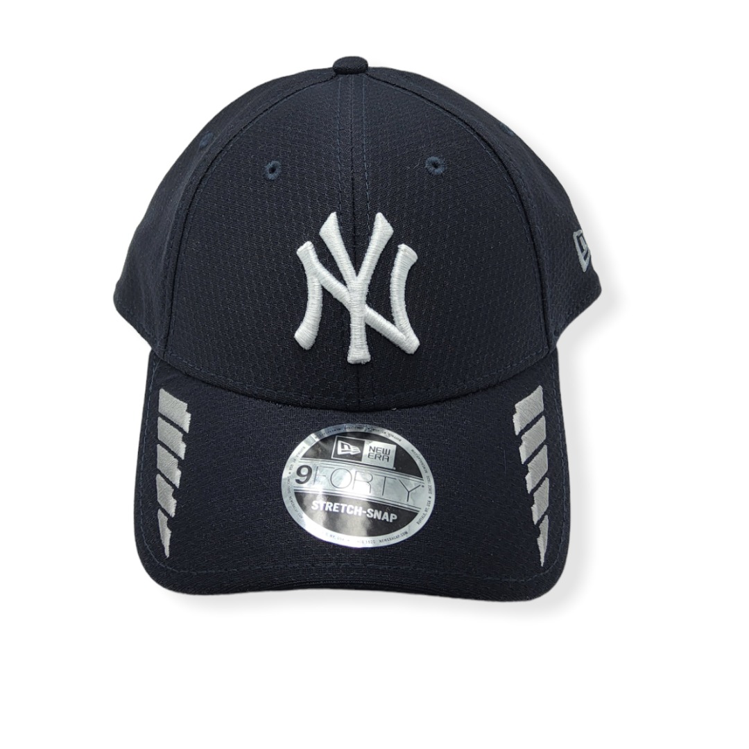 1677022836_NE-Yankees-940-Rush-B1-194090504644-01.jpg