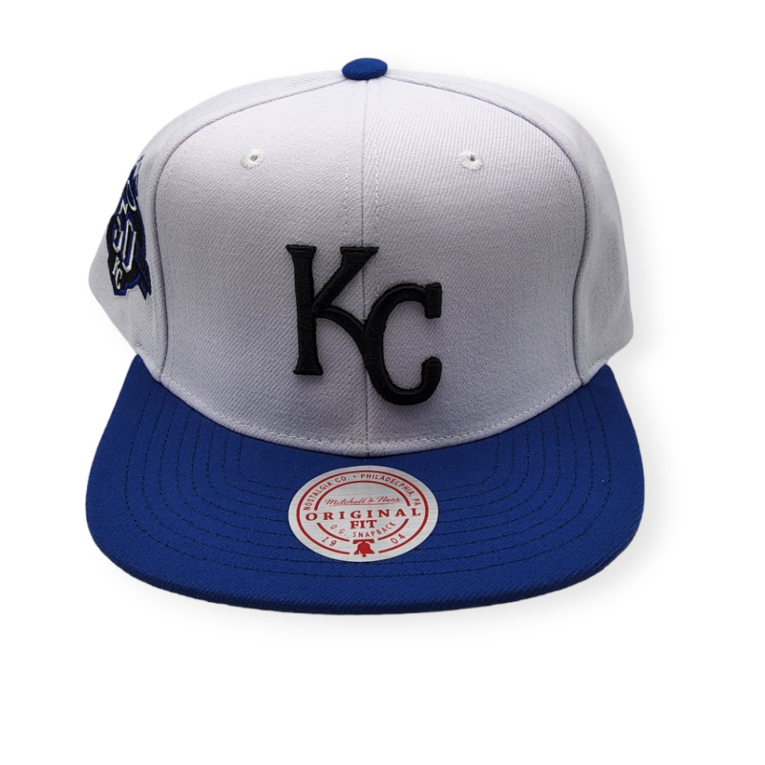 1689718241_MN-Royals-Hometown-Coop-White-Blue-197507010882-01.jpg