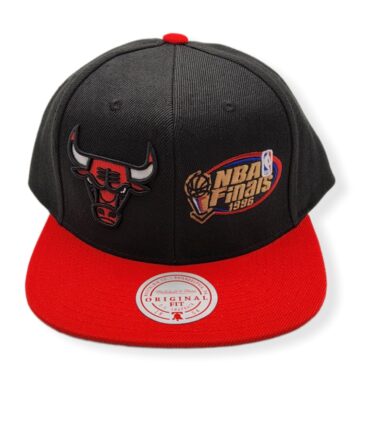 Mitchell & Ness Chicago Bulls Dual Whammy 1996 Finals Black/Red Adjustable Snapback Hat Cap