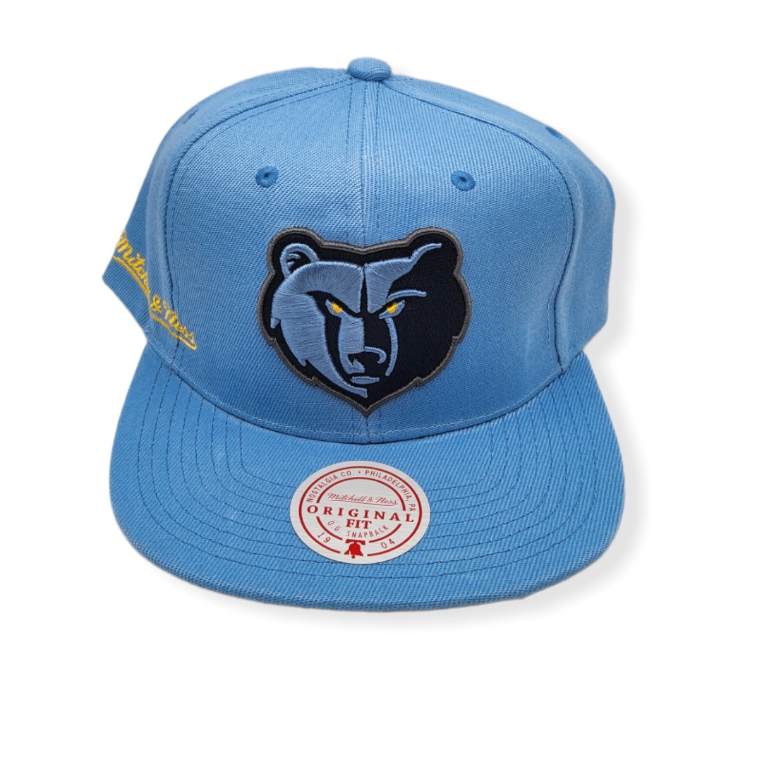 1663800210_MN-Grizzlies-City-Love-195563181089-01.jpg