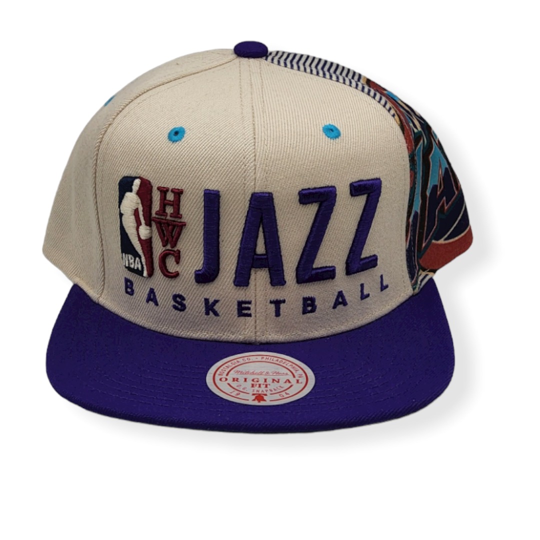 1666893834_MN-Jazz-Big-Face-HWC-Sand-194582533954-01.jpg