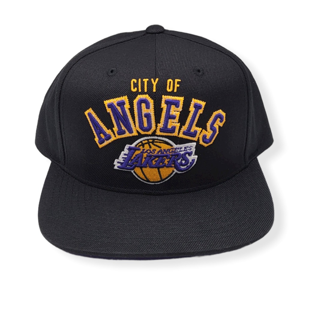 1666902032_MN-Lakers-ZZ-195563302316-01.jpg