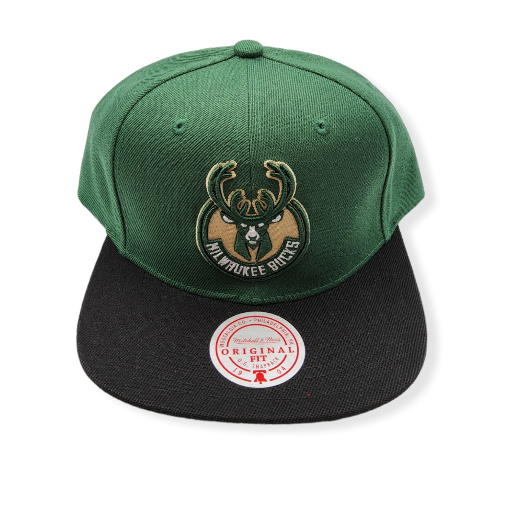 1664224640_MN-Bucks-Core-Basic-Green-Black-195563193624-01.jpg