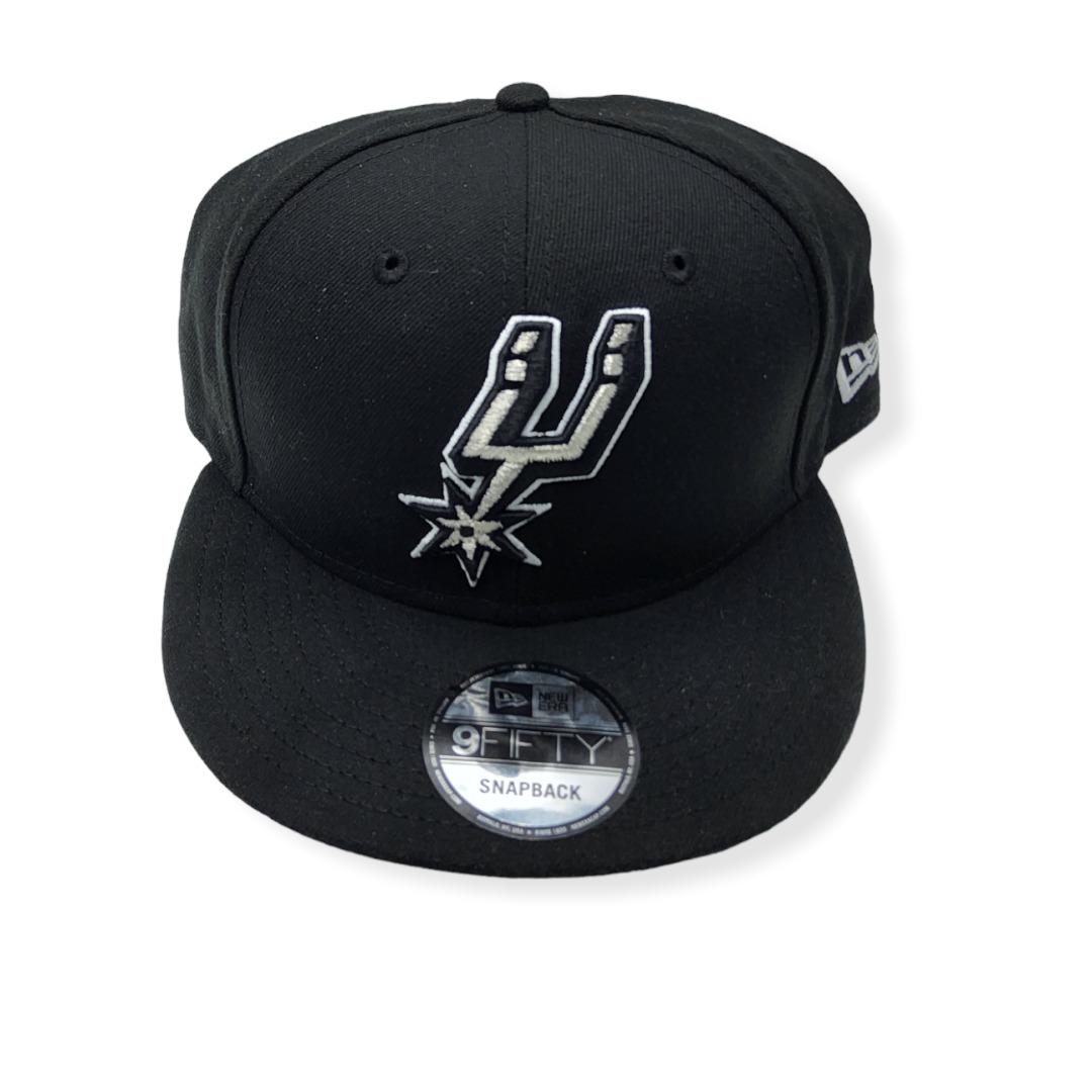 1676674119_NE-Spurs-950-Basic-Silver-190844403171-01.jpg