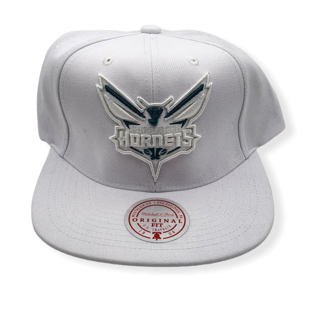1662141202_MN-Hornets-White-Out-TC-Pop-194582533206-01.jpg