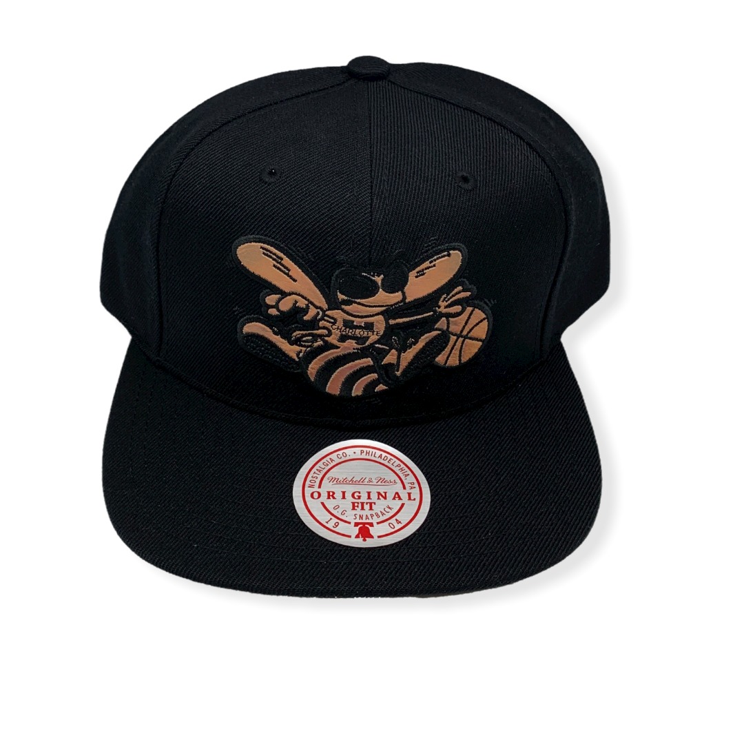 1662589133_MN-Hornets-Iridescent-195563771280-01.jpg