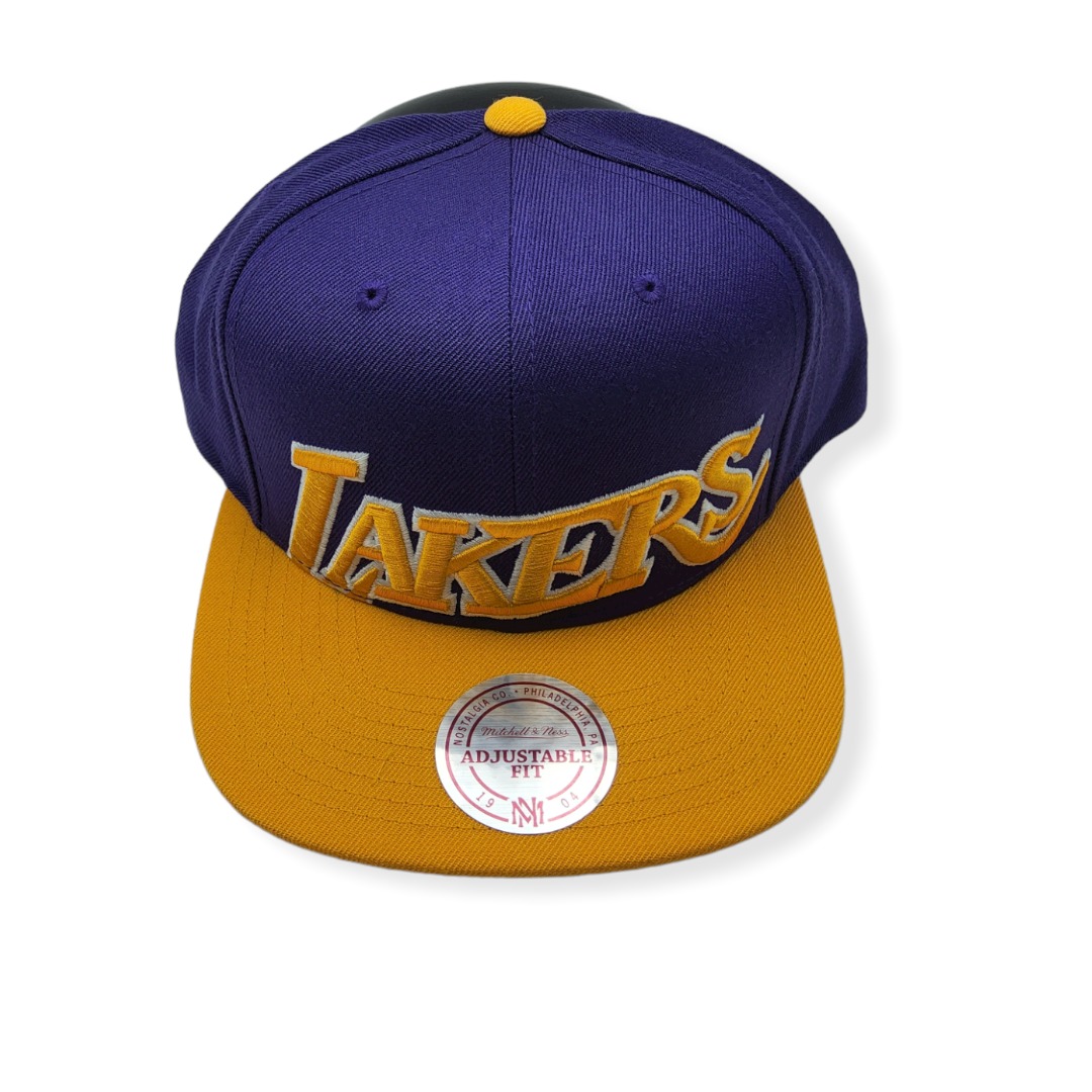 1668211791_MN-Lakers-Cropped-XL-Purple-Yellow-888599772481-01.jpg