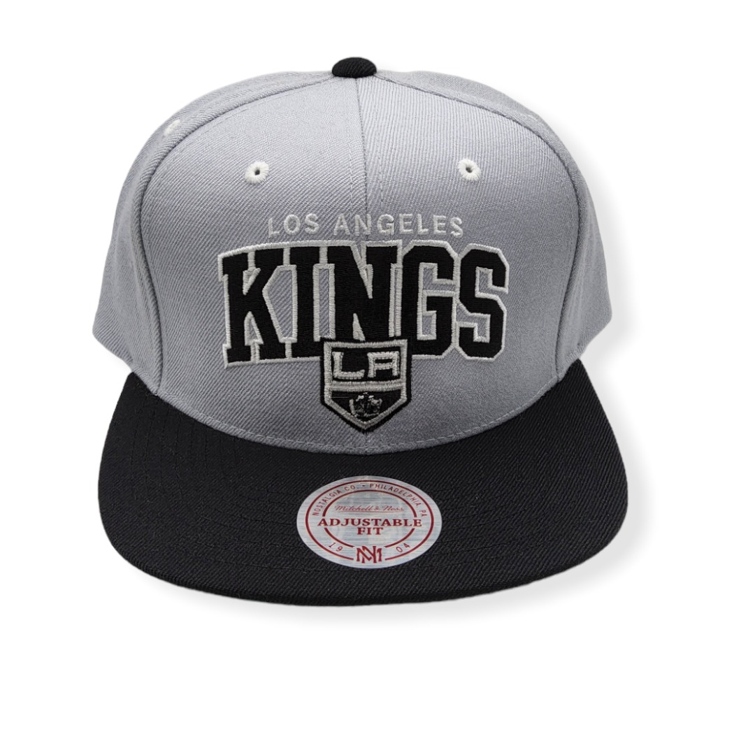1676422943_MN-Kings-Arch-Script-Grey-Black-01.jpg
