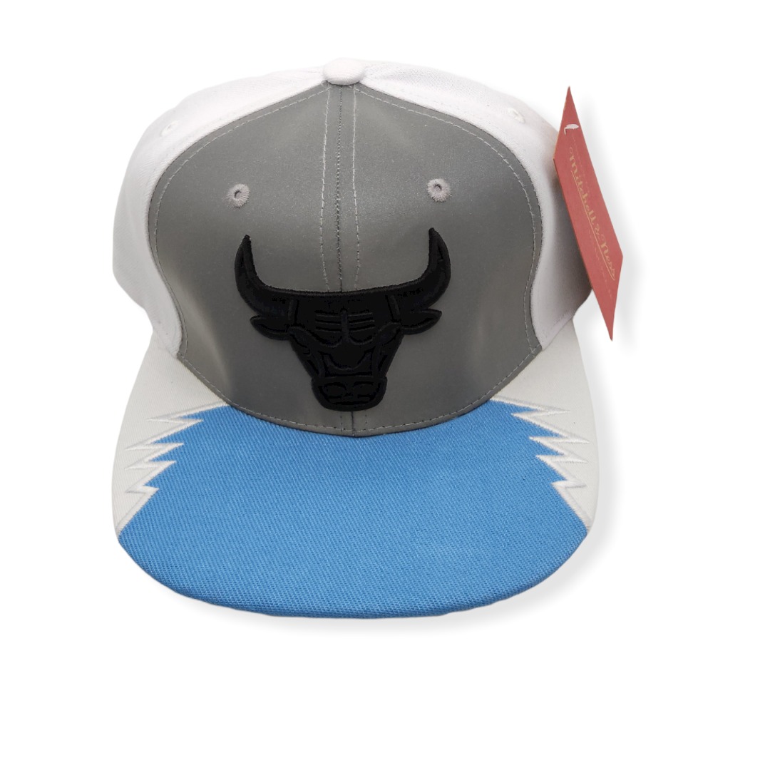 1662767620_MN-Bulls-Day5-White-Blue-195563962800-01.jpg