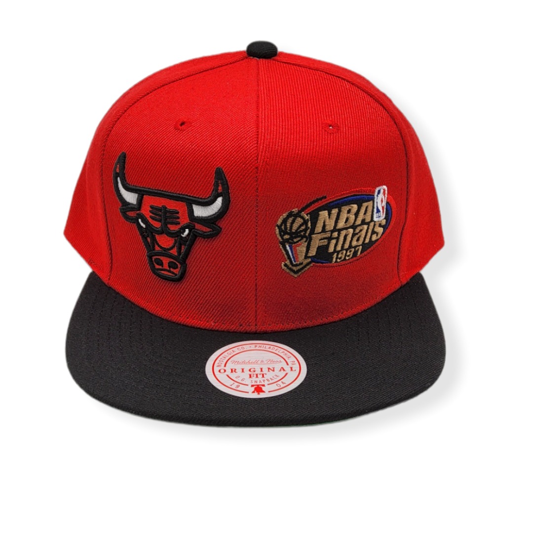 1663180825_MN-Bulls-Dual-Whammy-97-Red202620Black-195563913314-01.jpg