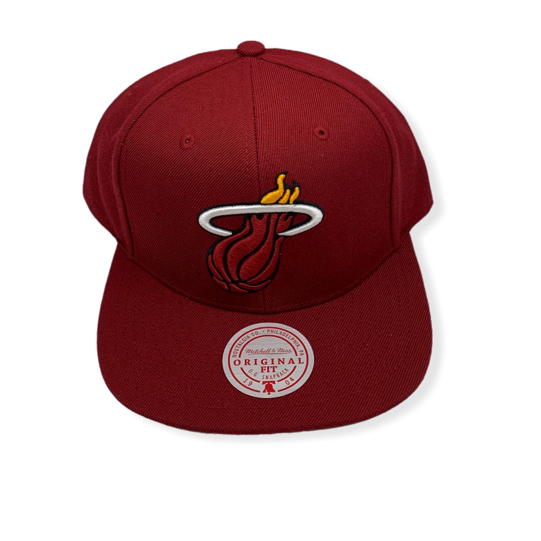 1663877707_MN-Heat-Team-Ground-V2-195563837146-01.jpg