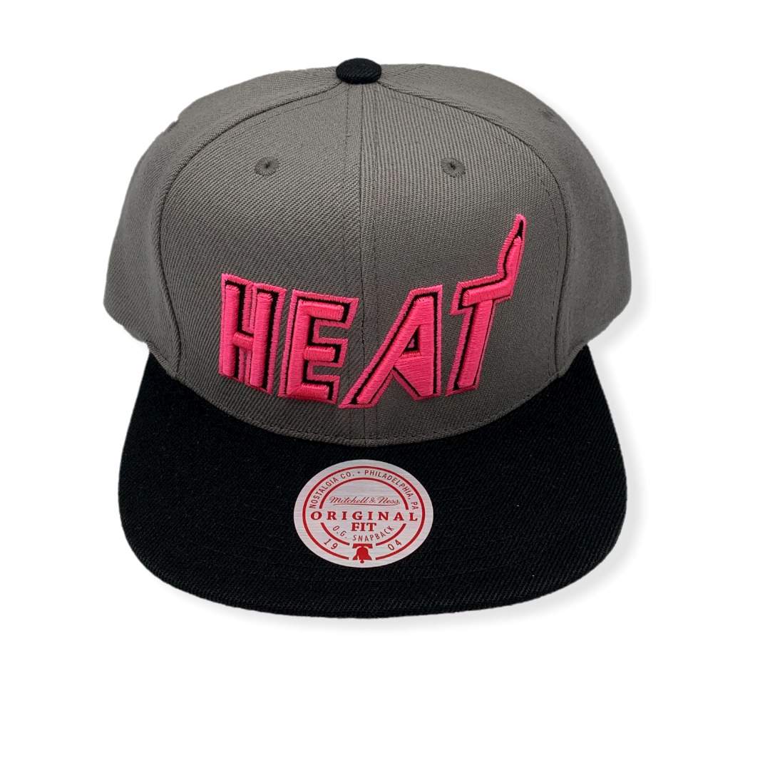 1663968961_MN-Heat-Neon-Lights-195563384268-01.jpg