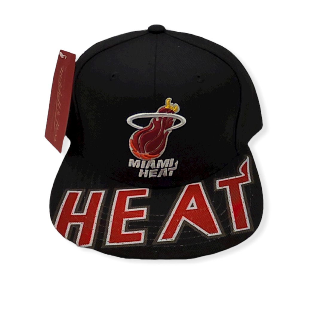 1663973479_MN-Heat-Swingman-Pop-195563383865-01.jpg