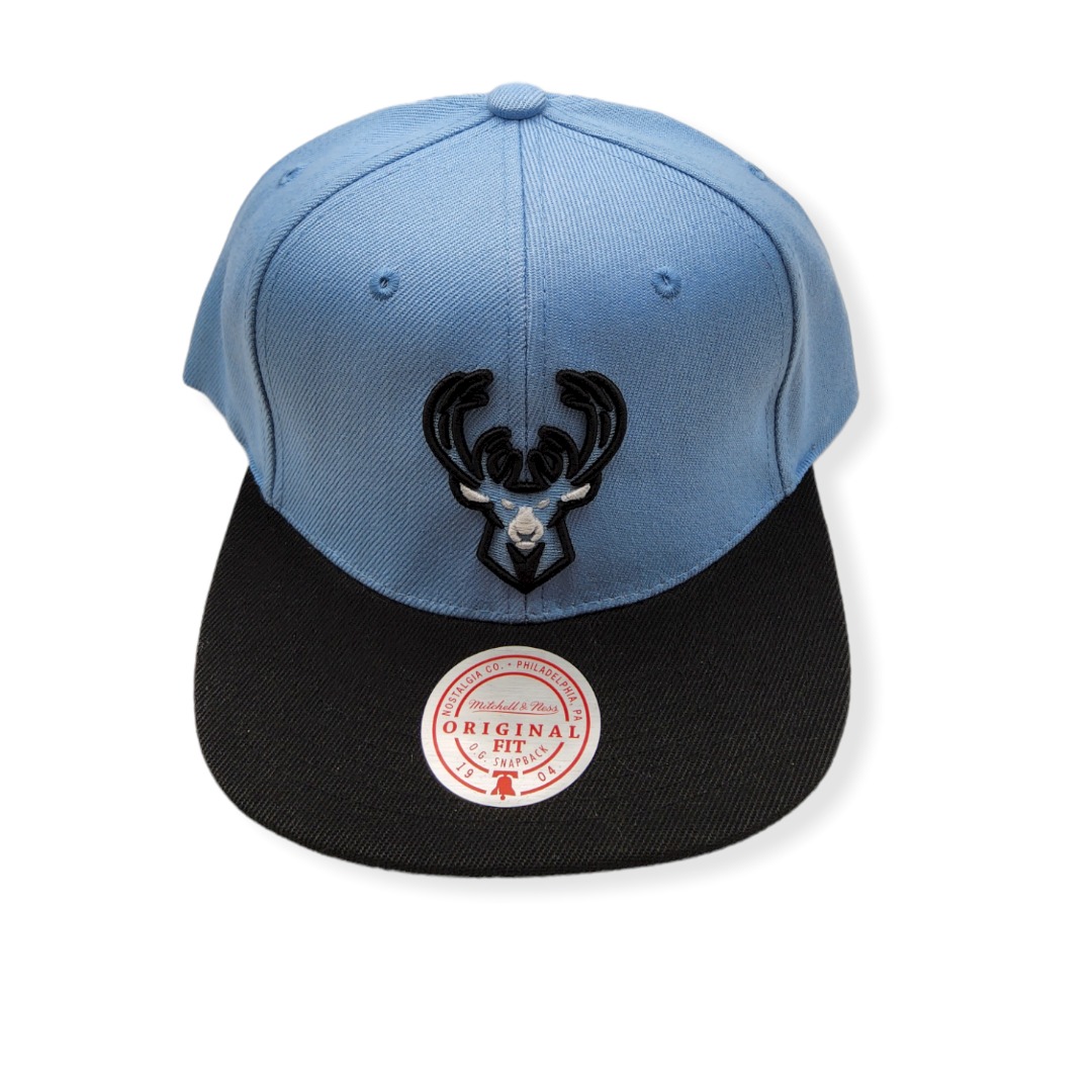1664308456_MN-Bucks-University-Away-2T-195563074022-01.jpg