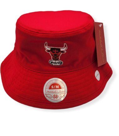 Mitchell & Ness Chicago Bulls Lifestyle Reversible Bucket Hat Red Size S/M
