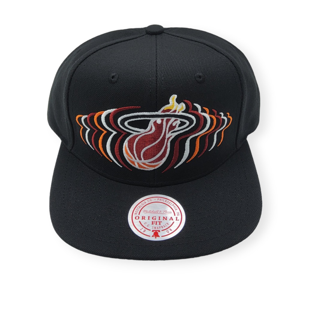 1685059369_MN-Heat-Team-Vibes-195563763766-01.jpg