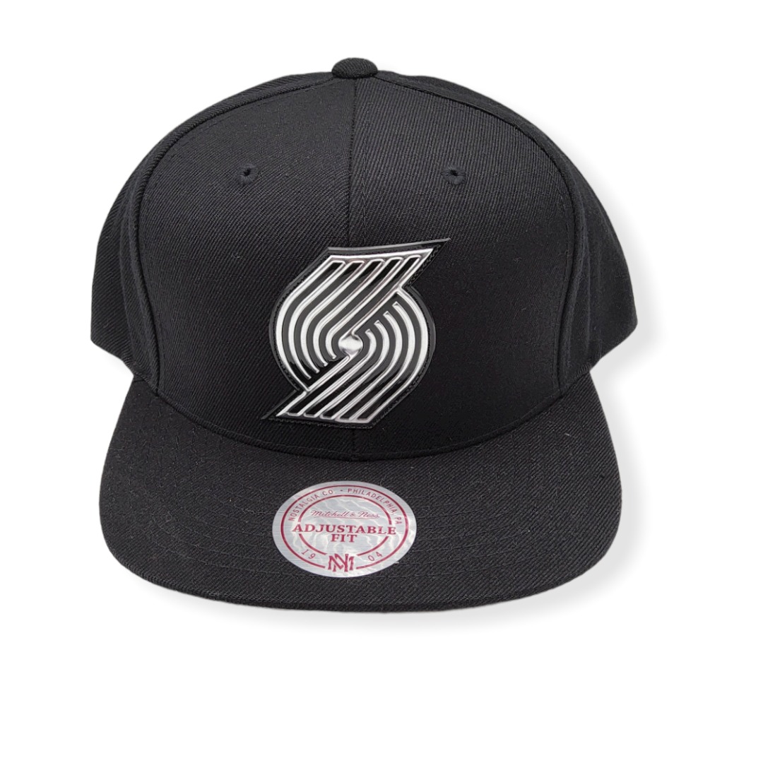1665512777_MN-Blazers-Black-Silver-697589263577-01.jpg